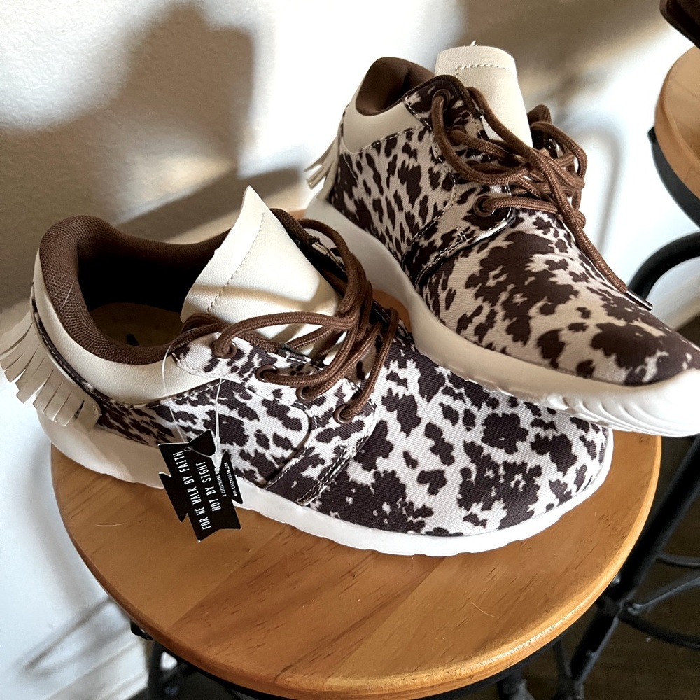 Crazy Train fashion sneakers